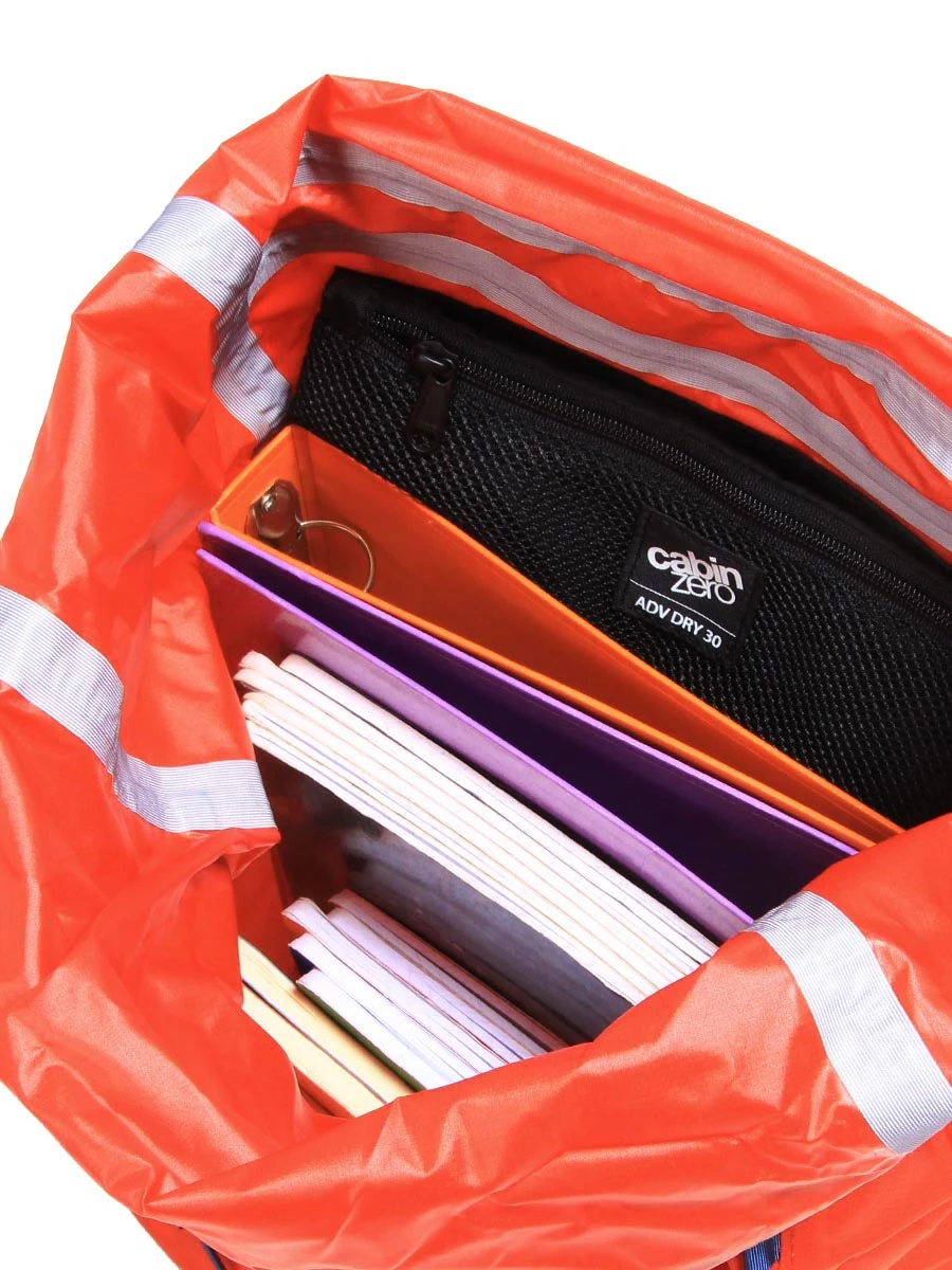 Sac à Dos Cabinzero Adventure Dry 30 L - Léger et Résistant pour Voyages | Sacs à Dos – Image 9